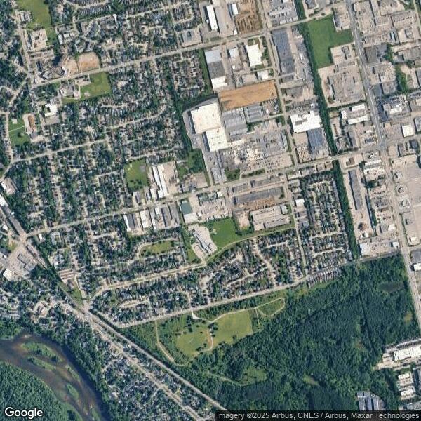 Plus de détails pour 756 Bishop St N, Cambridge, ON - Terrain à louer