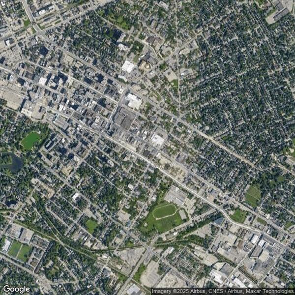 Plus de détails pour 293 King St E, Kitchener, ON - Logement à vendre