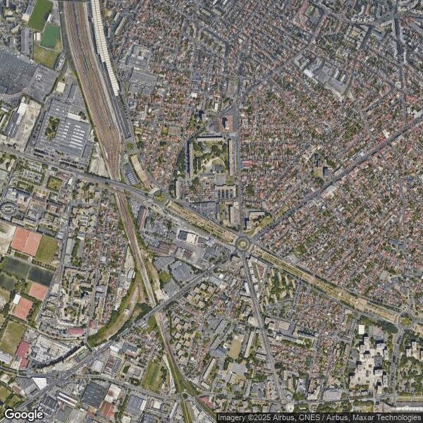 Plus de détails pour 10 Rue De Stalingrad, Drancy - Local d'activités à louer