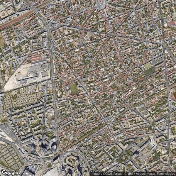 Plus de détails pour 76 Avenue Marceau, Courbevoie - Local commercial à louer