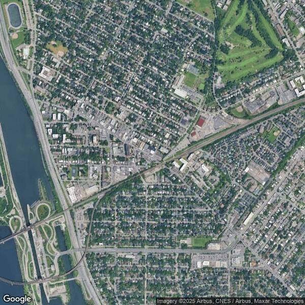 Plus de détails pour 680 Av Victoria, St-Lambert, QC - Local commercial à louer