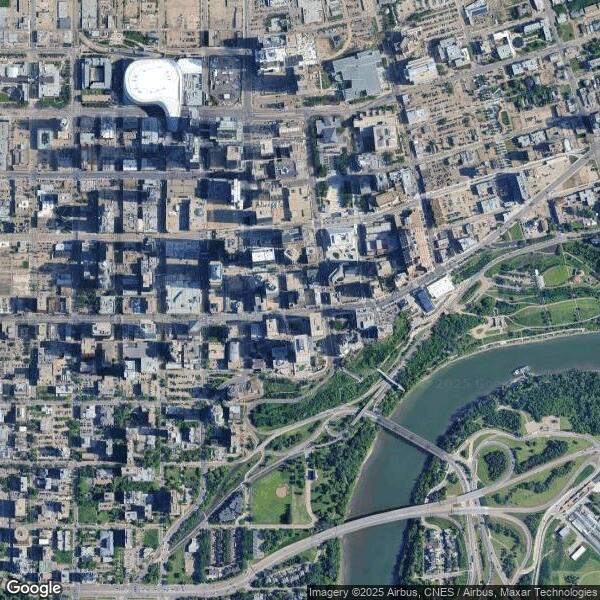 Plus de détails pour 10020 Jasper Av NW, Edmonton, AB - Local commercial à vendre