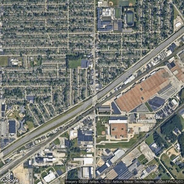 Plus de détails pour 950 E 222nd St, Euclid, OH - Spécialisé à vendre