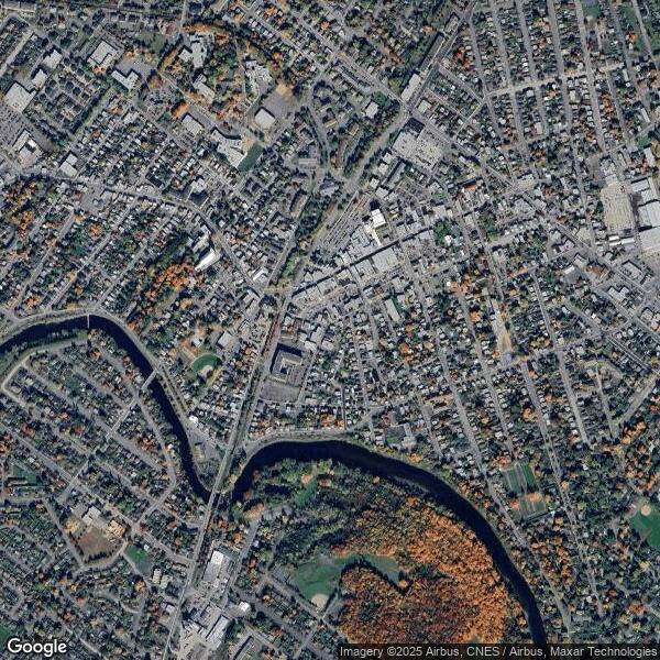 Plus de détails pour 35 Rue Saint-Jean-Baptiste, Victoriaville, QC - Local commercial à vendre