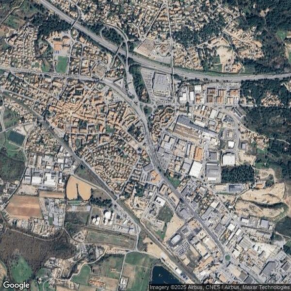 Plus de détails pour 597 Rue Du Général De Gaulle, Puget-sur-Argens - Bureau/Médical à louer
