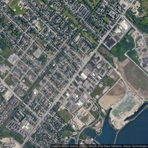 Plus de détails pour 945 Lakeshore Rd E, Mississauga, ON - Local commercial à vendre