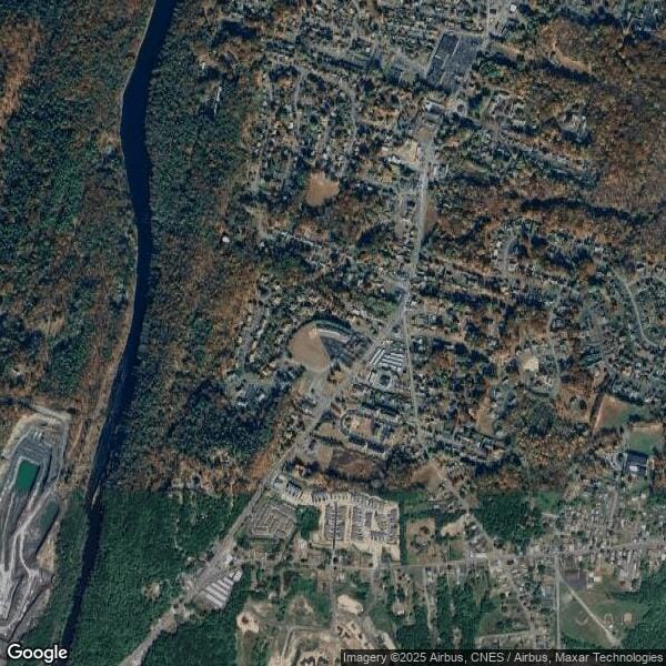 Plus de détails pour 4 Twin Maples Plz, Saugerties, NY - Local d'activités à louer