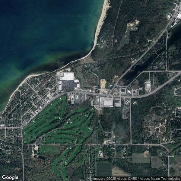 Plus de détails pour 1211 N Us Highway 31, Petoskey, MI - Local commercial à vendre