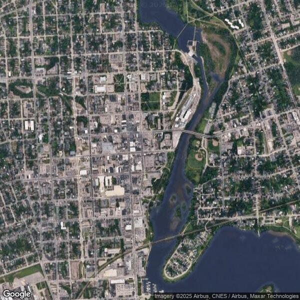 Plus de détails pour 114 Simcoe St, Peterborough, ON - Bureau/Local commercial, Local commercial à louer