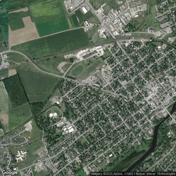 Plus de détails pour 252 Belleville Rd, Napanee, ON - Logement à vendre