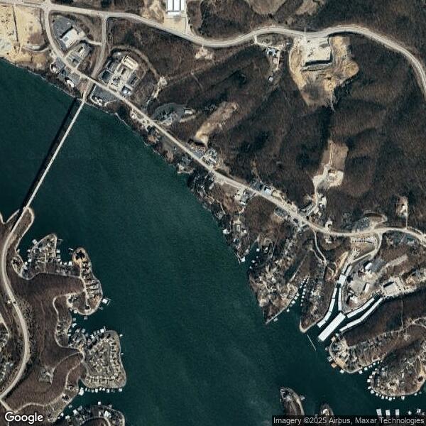 Plus de détails pour TBD TBD Bagnell Dam Blvd, Lake Ozark, MO - Terrain à vendre