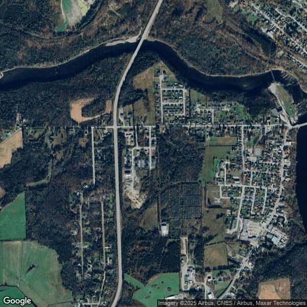 Plus de détails pour 31 Rue Alexander-Bothwell, East Angus, QC - Logement à vendre