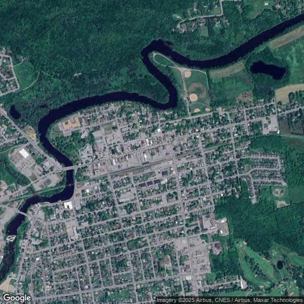 Plus de détails pour 544 Rue Principale, Lachute, QC - Logement à vendre