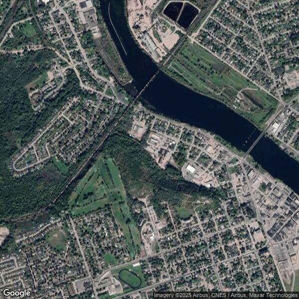 Plus de détails pour 42 Gotha St, Quinte West, ON - Industriel/Logistique à vendre