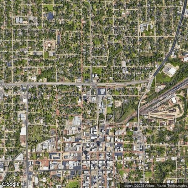 Plus de détails pour 800 N Broadway Ave, Tyler, TX - Local commercial à louer