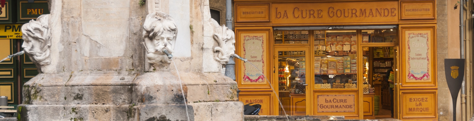 Local commercial en Aix-En-Provence disponible à louer