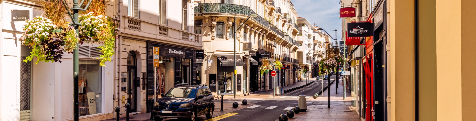 Local commercial en Île-de-France disponible à louer